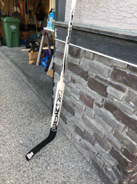 Brand new full right Reebok goalie stick: 26 inch paddle 
