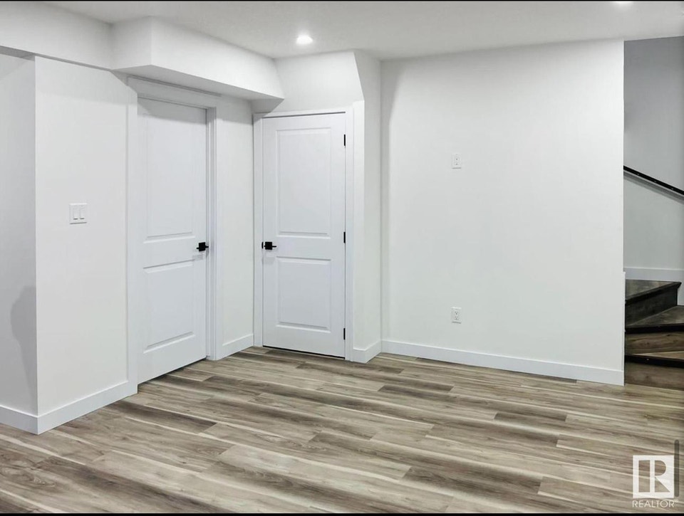 One bedroom basement in Orchards 5