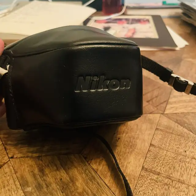 Nikon EM 35mm Film Camera with Nikon 50mm 1:1.8 Series E Lens in Cameras & Camcorders in Ottawa - Image 8