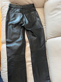 Pantalon de moto en cuir pour femme