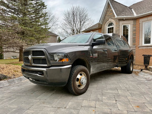2015 RAM 3500 ST DUALLY w/ 6.7L CUMMINS