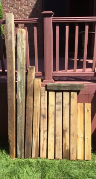 Matériaux de construction (4x4, 2x4 etc...), View more