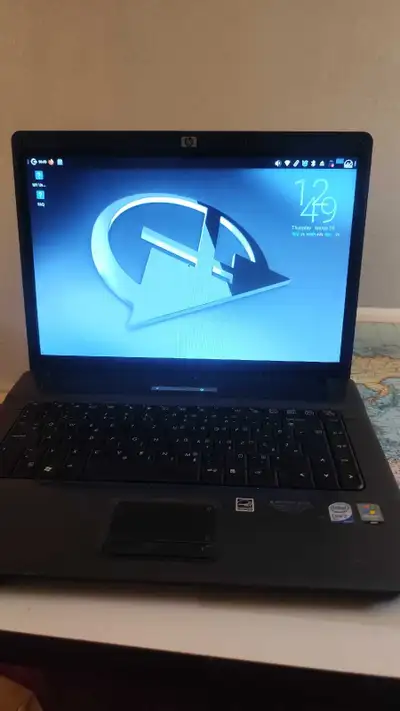 Selling a used HP 550 laptop, perfect for basic computing tasks! It features an Intel Core 2 Duo CPU...