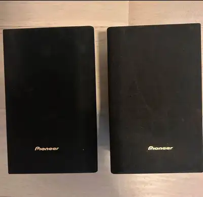 PIONEER BOOK SHELF SPEAKERS, View more