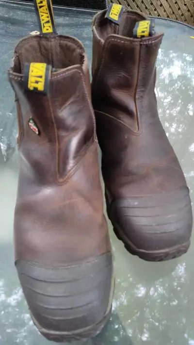 DEWALT -Aluminium Toe Safety Shoes 6" Men US-12, View more
