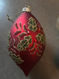 Elongated Oval Tin Metal Hanging Ornament (see other ads)