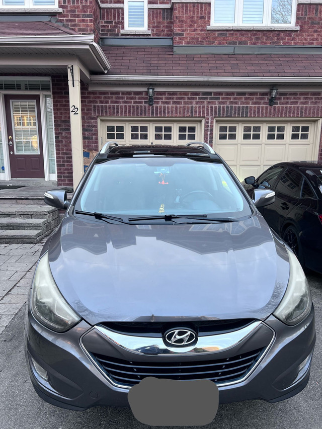 Hyundai Tucson 2015 AWD in Cars & Trucks in Mississauga / Peel Region