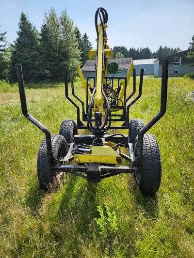 Chargeuse à bois 10 pieds idéale pour plantation avec beam central ajustable en longueur comprenant...