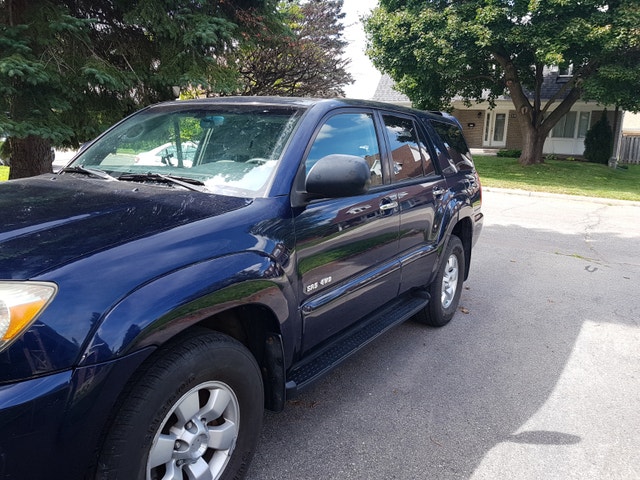 2007 Toyota 4Runner — photo 2