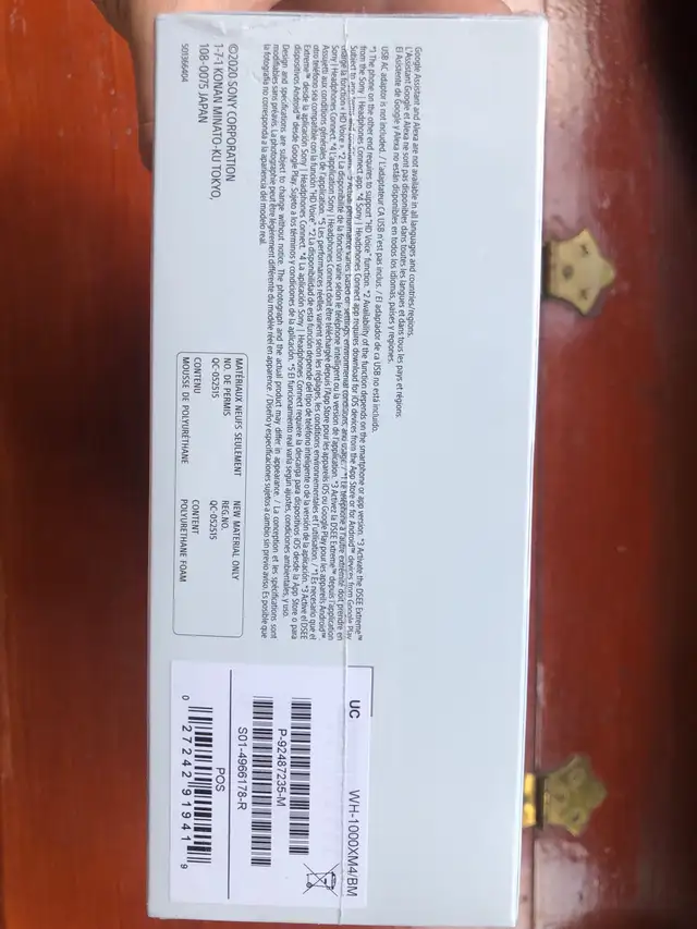 Sony Headphones WH-1000XM4 in Headphones in City of Toronto - Image 4