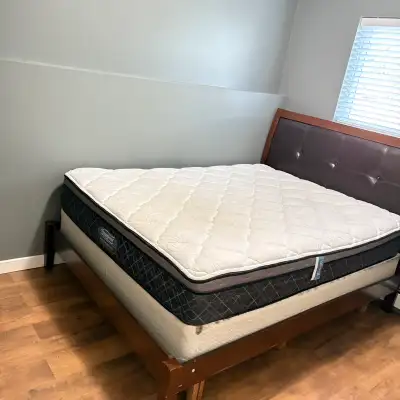 2 Bedroom Basement 1 bathroom for Rent