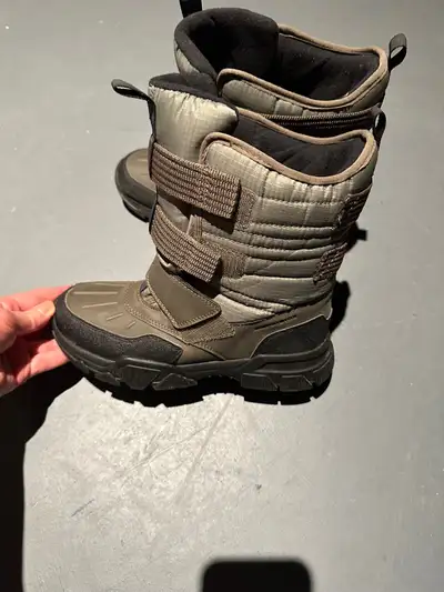 Geox boys leather shoes, View more