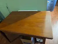 Table bois de teck
