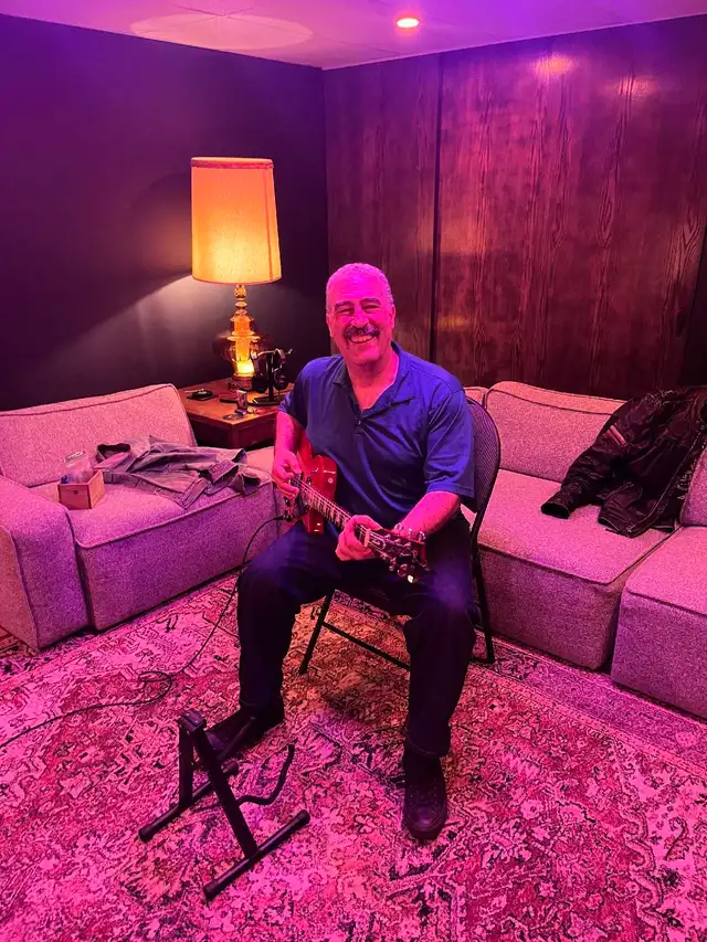 Guitar Guru Available all Styles!