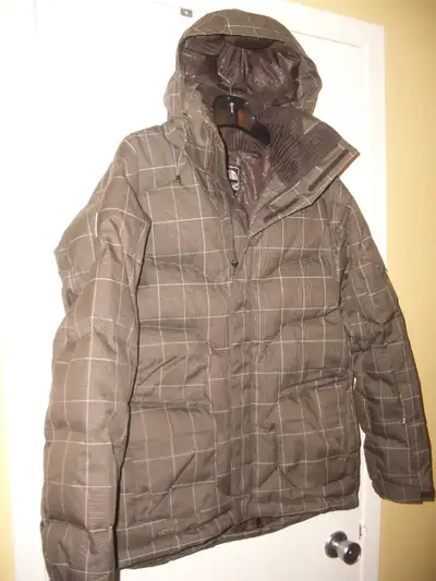 mantetau duvet- NORTH  FACE -winter jacket _  size  S-M  unisex, View more
