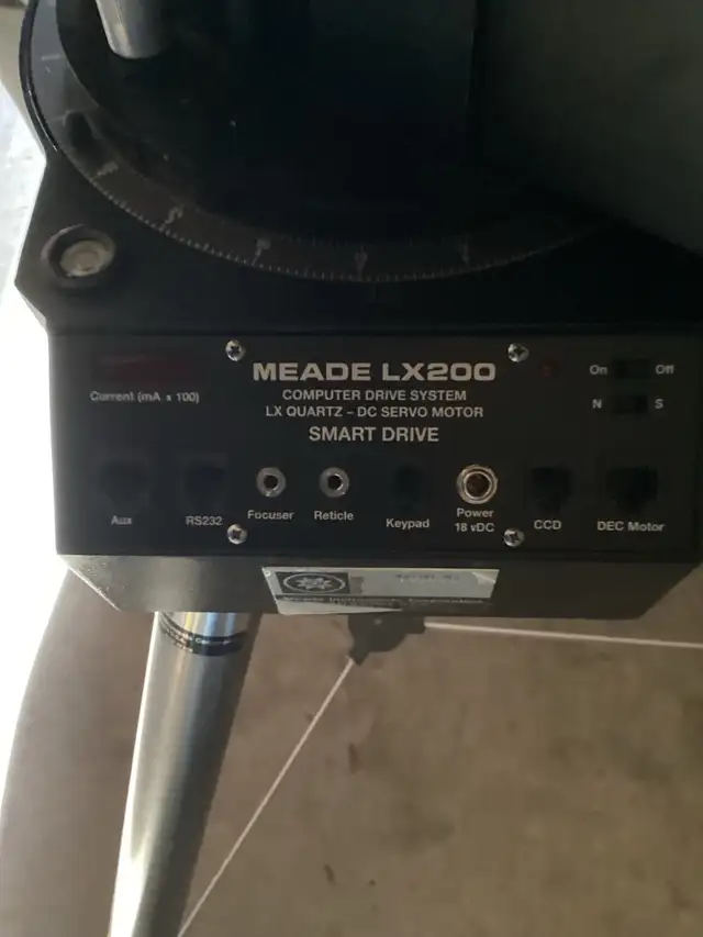 Meade LX200 Telescope with Accessories - For Sale in Hobbies & Crafts in Medicine Hat - Image 10