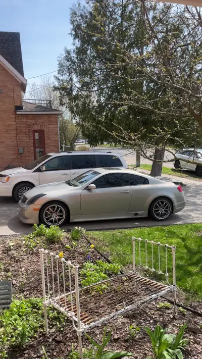 Letting go of my 04 G35 Coupe 6MT Brembo Package Reason for selling is I want to get into a GTI Car...