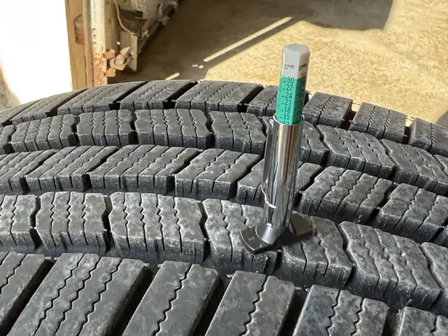 18 inch Alloys with Michelin defender tires (set of 4) in Tires & Rims in Oshawa / Durham Region - Image 6