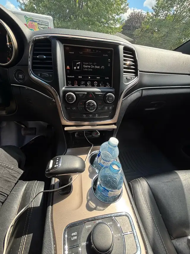 Jeep  Cherokee498589188898826248