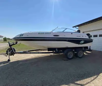 This deck boat is one of a kind! The 250HP Mercury outboard motor has more than enough power to have...