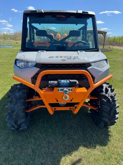 Mud edition side by side. Bluetooth stereo, full front and rear glass windows, rear storage box. 700...