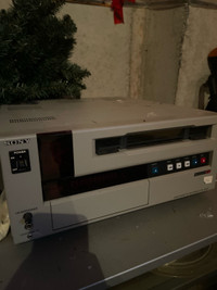 Sony Betcam SP video cassette recorder UVW-1800P