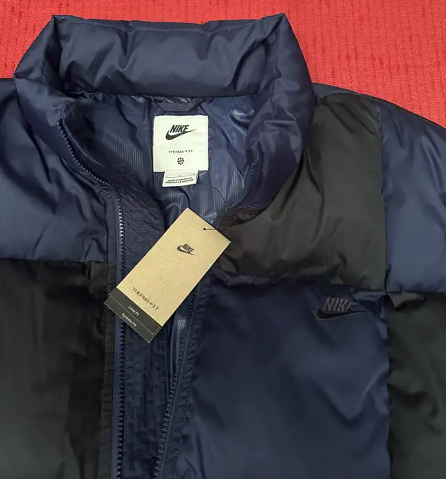 Nike Therma-Fit Checkered Puffer Jacket Winter Men's Brand New   in Men's in Mississauga / Peel Region - Image 9