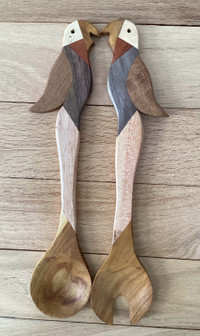 “Puzzle Style” Wooden Parrot Salad Fork and Spoon Servers