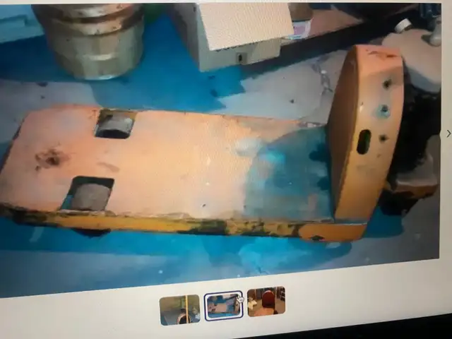 Grading Table for fruit, storage/etc. Pallet jack, welding equip in Outdoor Tools & Storage in St. Catharines - Image 8