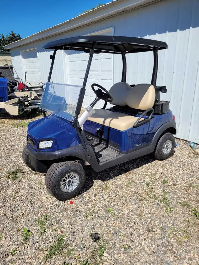 2026 Clubcar Tempo EFI Gas in Golf in Regina - Image 5