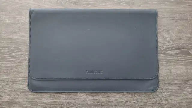 Samsung Tablet / Laptop Case Cover in Laptop Accessories in Markham / York Region - Image 2