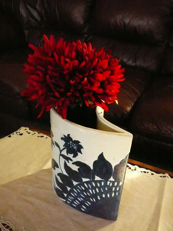vase décoratif en céramique de forme larme, blanc&bleu 11"x11"63436969834627124