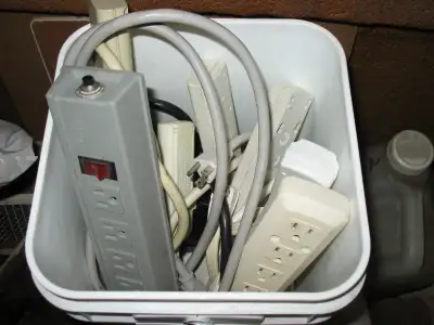 Barres d'alimentation 120 Volts, View more