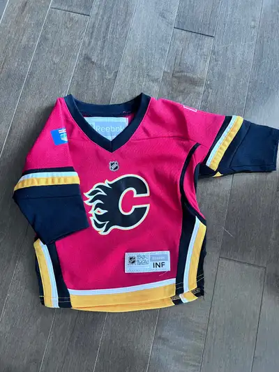 Excellent condition, worn twice.