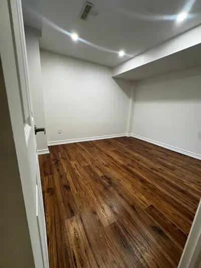 Furnished 1 bedroom basement apartment w/ Utilities Included – Ideal for Single Tenant – Whitby Furn...