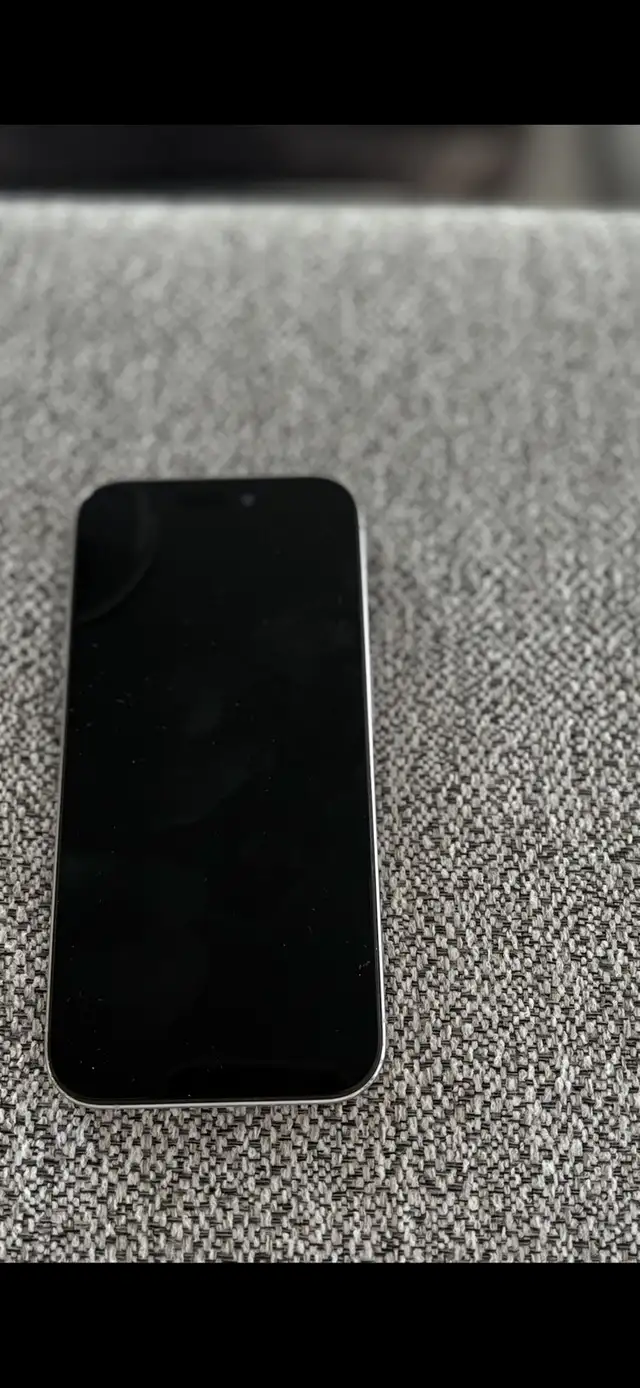 Iphone 15 pro in Cell Phones in Vancouver - Image 4