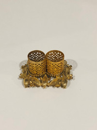 Vintage 1960s Hollywood Regency lipstick holder, gold filigree