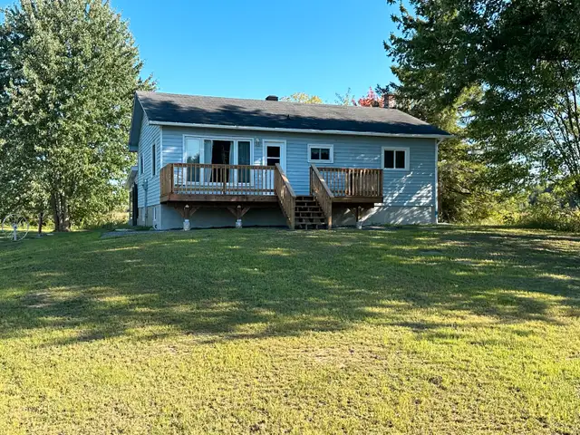 house for sale in Houses for Sale in Pembroke - Image 2