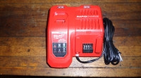 MILWAUKEE M12 / M18 RAPID CHARGER