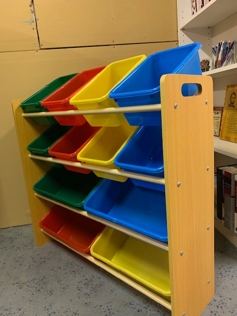 Children's 12-Bin, 4-Colour Storage Racks in Other in St. Catharines - Image 4