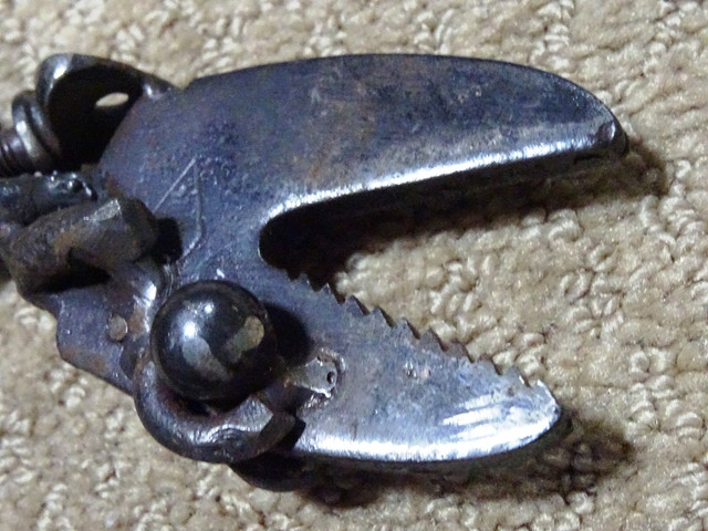 UNIQUE antique FARM TOOL HEAD weird FOLK ART resembles snake in Arts & Collectibles in Cambridge - Image 3