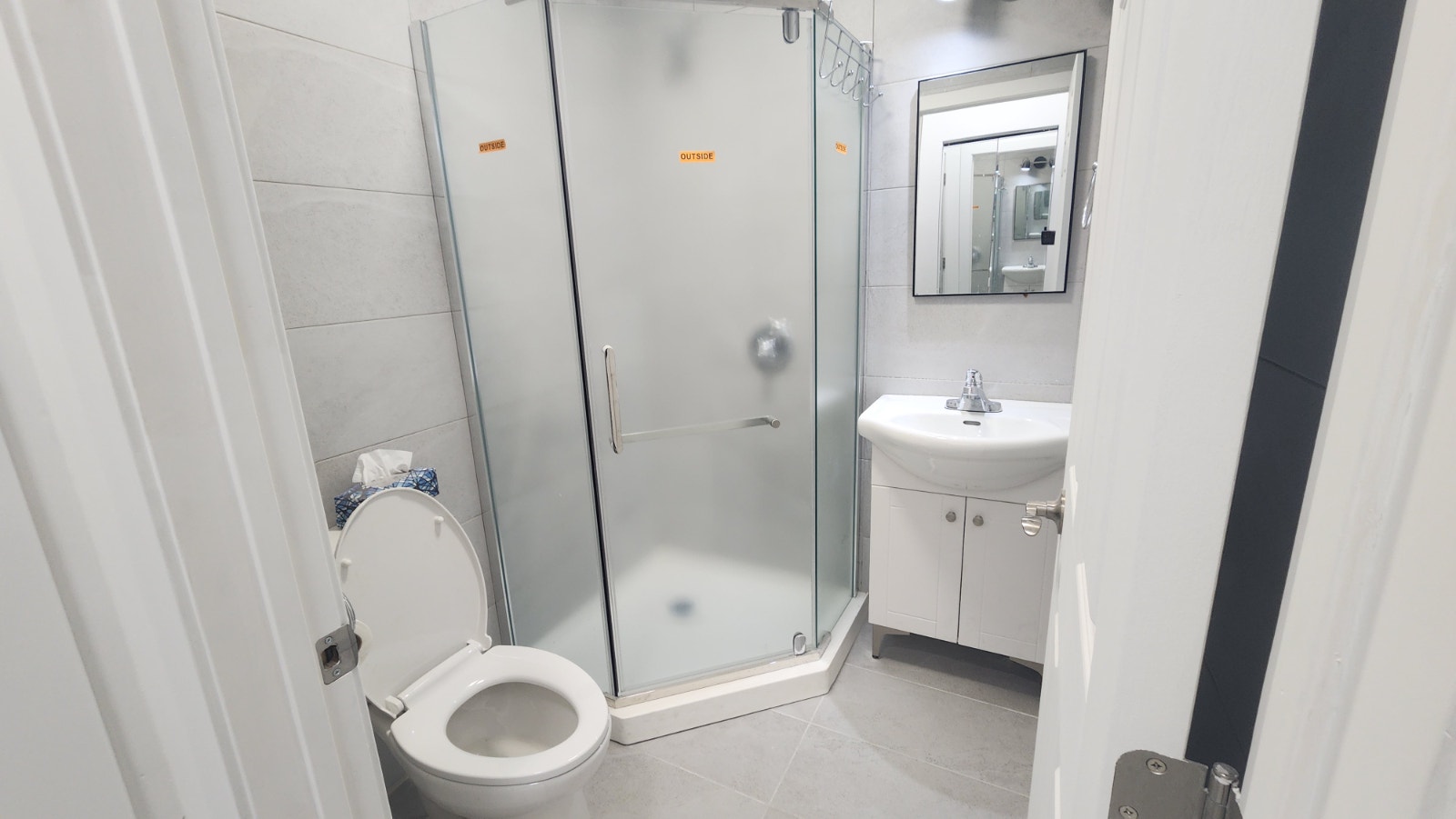 Excellent 4 ½, large, renovated and bright, 5 min metro Verdun — photo 2