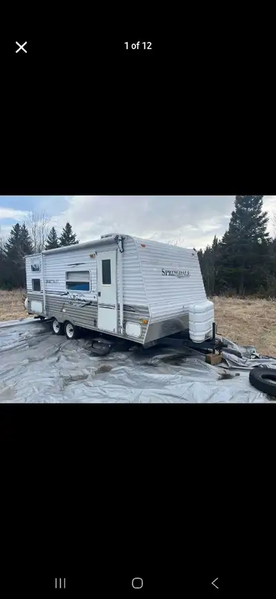 19 ft 2006 Springdale Travel Trailer. I bought it last year, used it a few times and have decided i...