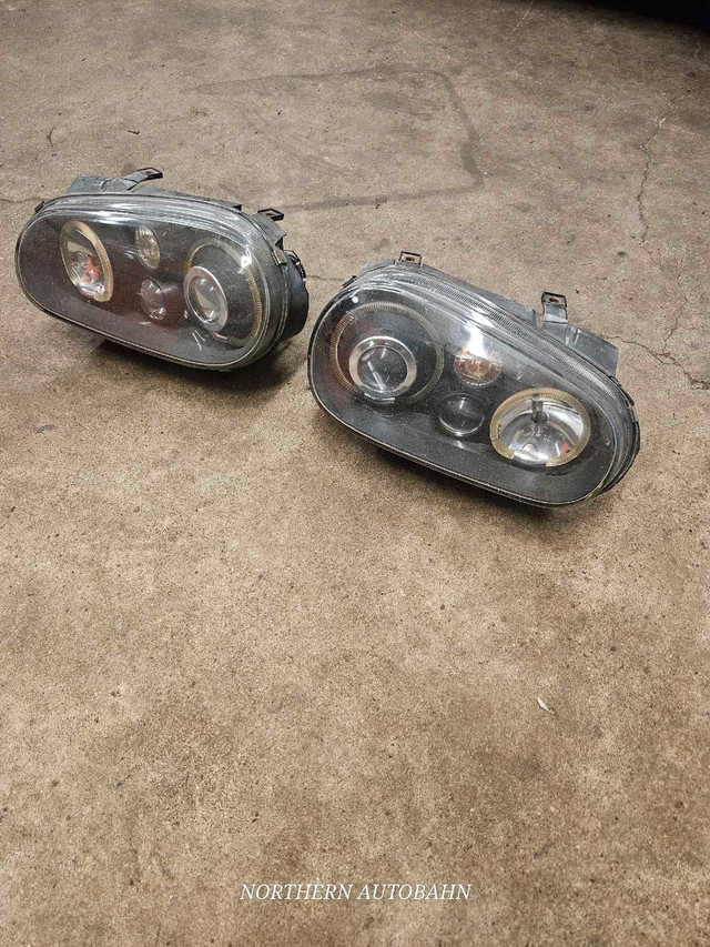 99-2005 Volkswagen golf PROJECTOR AFTERMARKET HEADLIGHTS / GLASS in Auto Body Parts in Cambridge