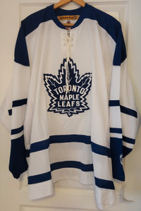 Toronto Maple Leafs - Mens White Jersey - NEW
