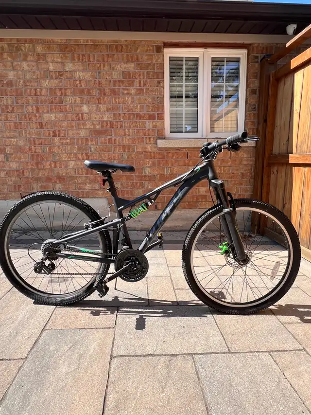 Huffy Dual Suspension Mountain Bike62863281023617121