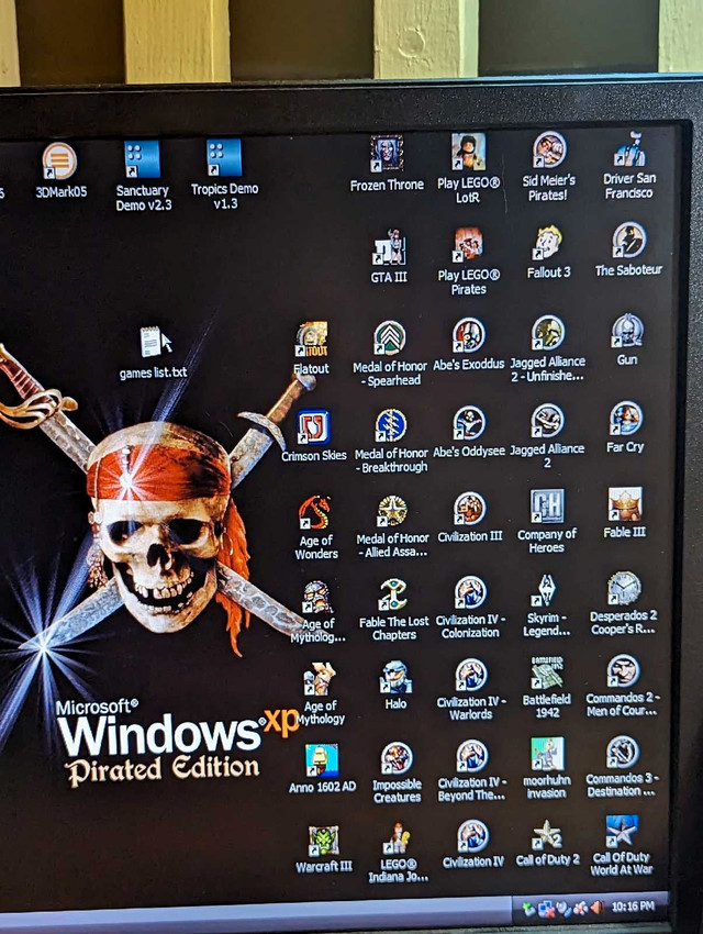 Windows XP Retro Computer dans Ordinateurs de bureau  à Rimouski / Bas-St-Laurent - Image 3