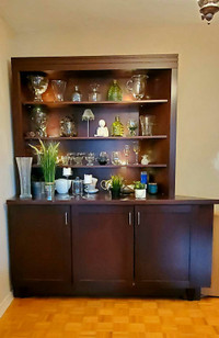 Sideboard /Buffet with hutch