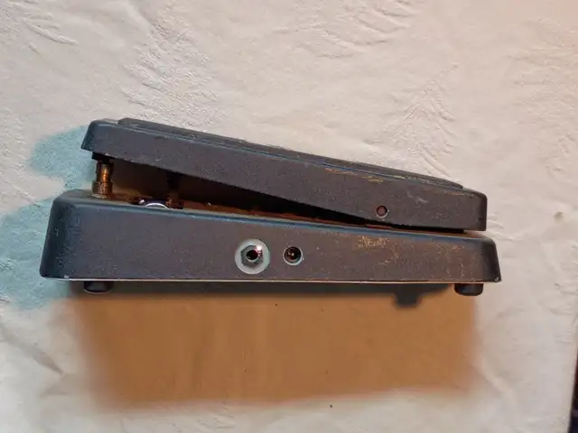 Cry Baby Wah Wah Pedal in Amps & Pedals in Owen Sound - Image 6