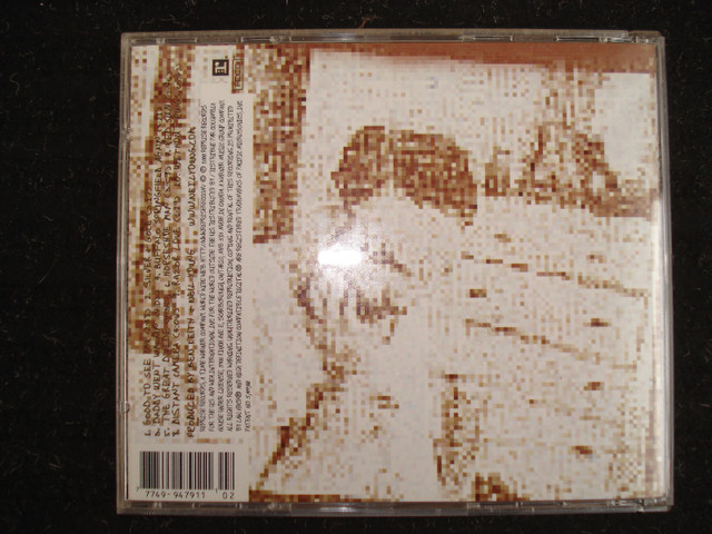 Neil Young - Silver & Gold - CD in CDs, DVDs & Blu-ray in Charlottetown - Image 2